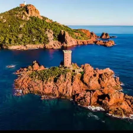 Superbe T2 + Terrasse Vue Panoramique *